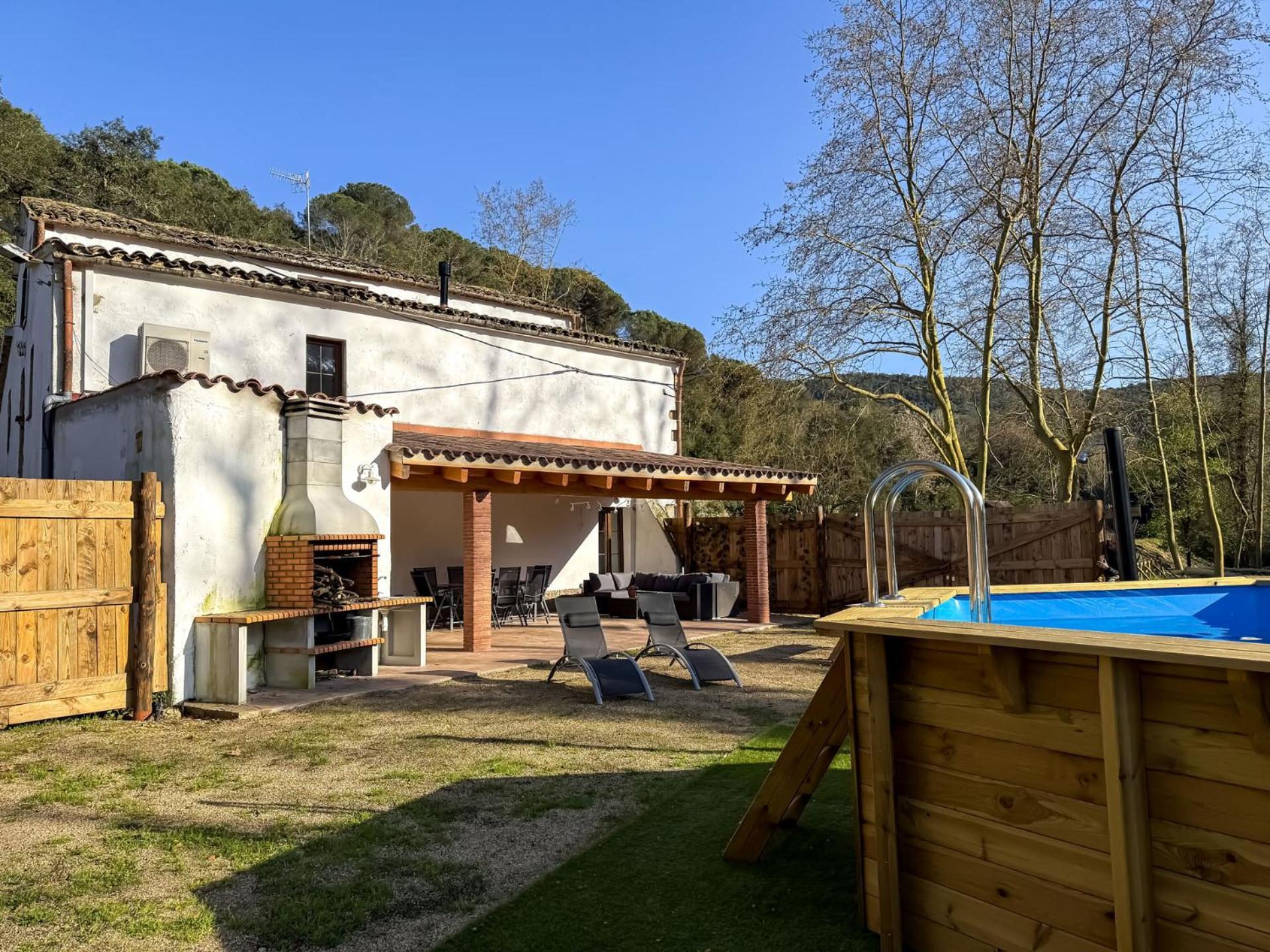 Casa Rural Can Ricos - El Mirador Del Montseny Vallgorguina Bagian luar foto